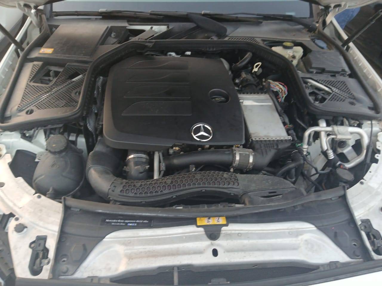 MERCEDES BENZ C300 2015 - Marhaba Auction Used Cars - Image 6