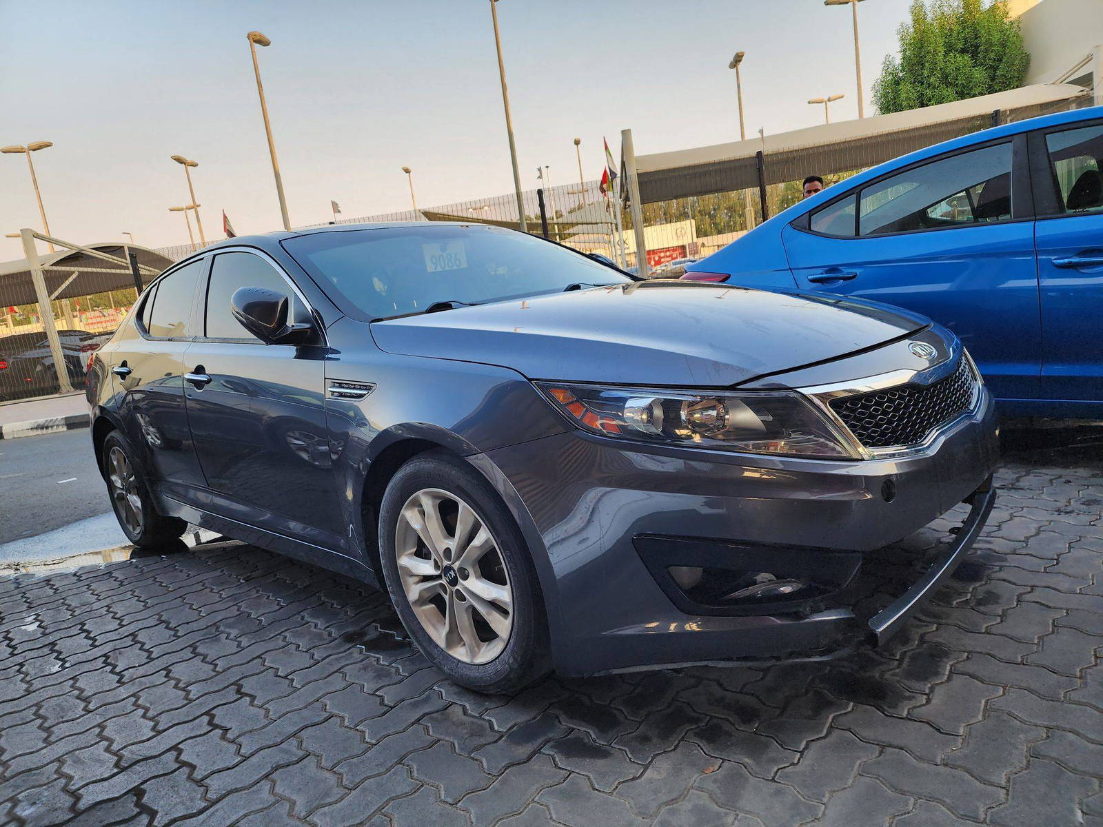 2011 KIA OPTIMA — 142404 Miles — Lot B5099922 — Souq - Marhaba Auctions Used Cars - Image 4