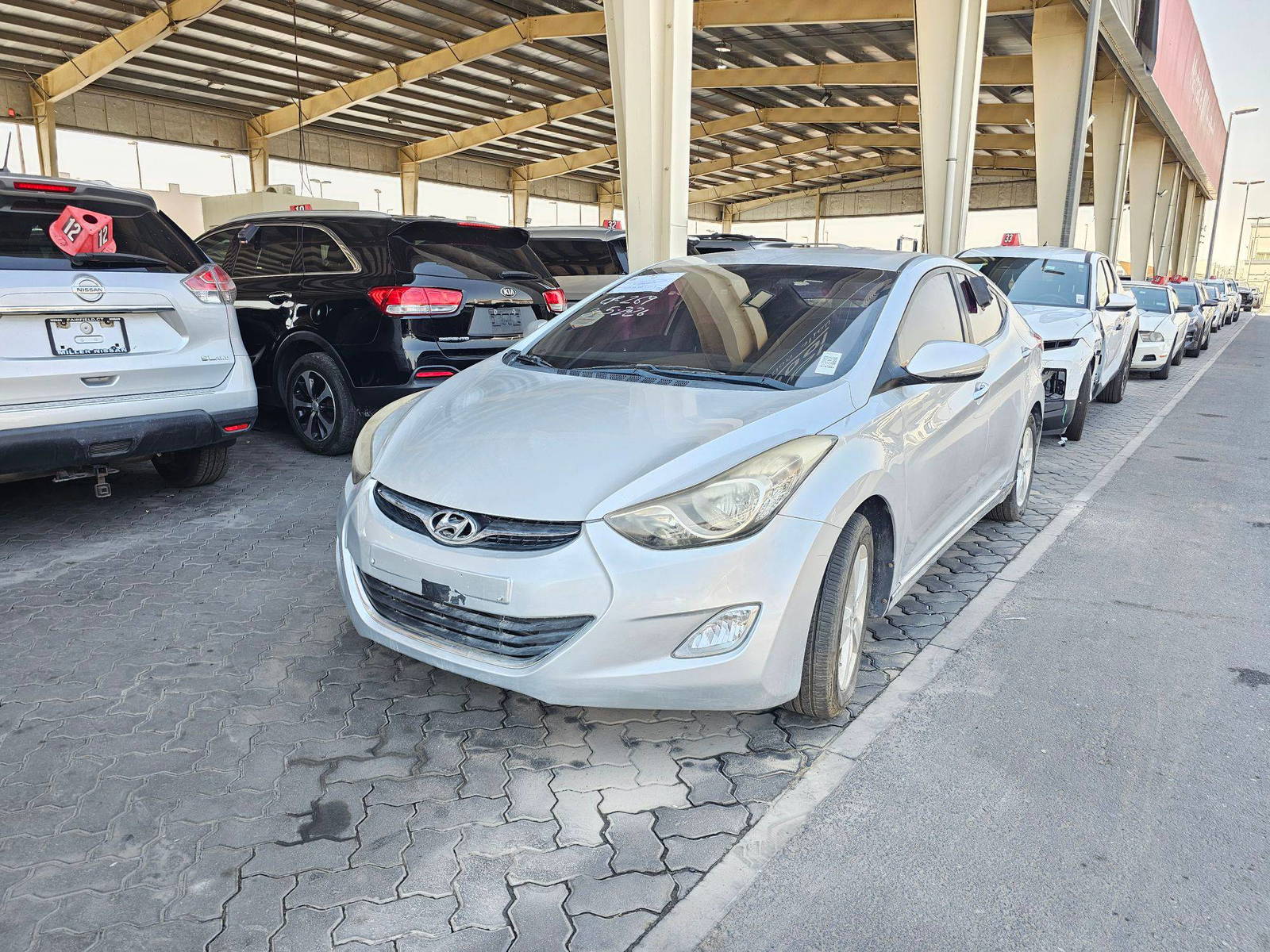 HYUNDAI AVANTE 2013 - Marhaba Auction Used Cars - Image 3