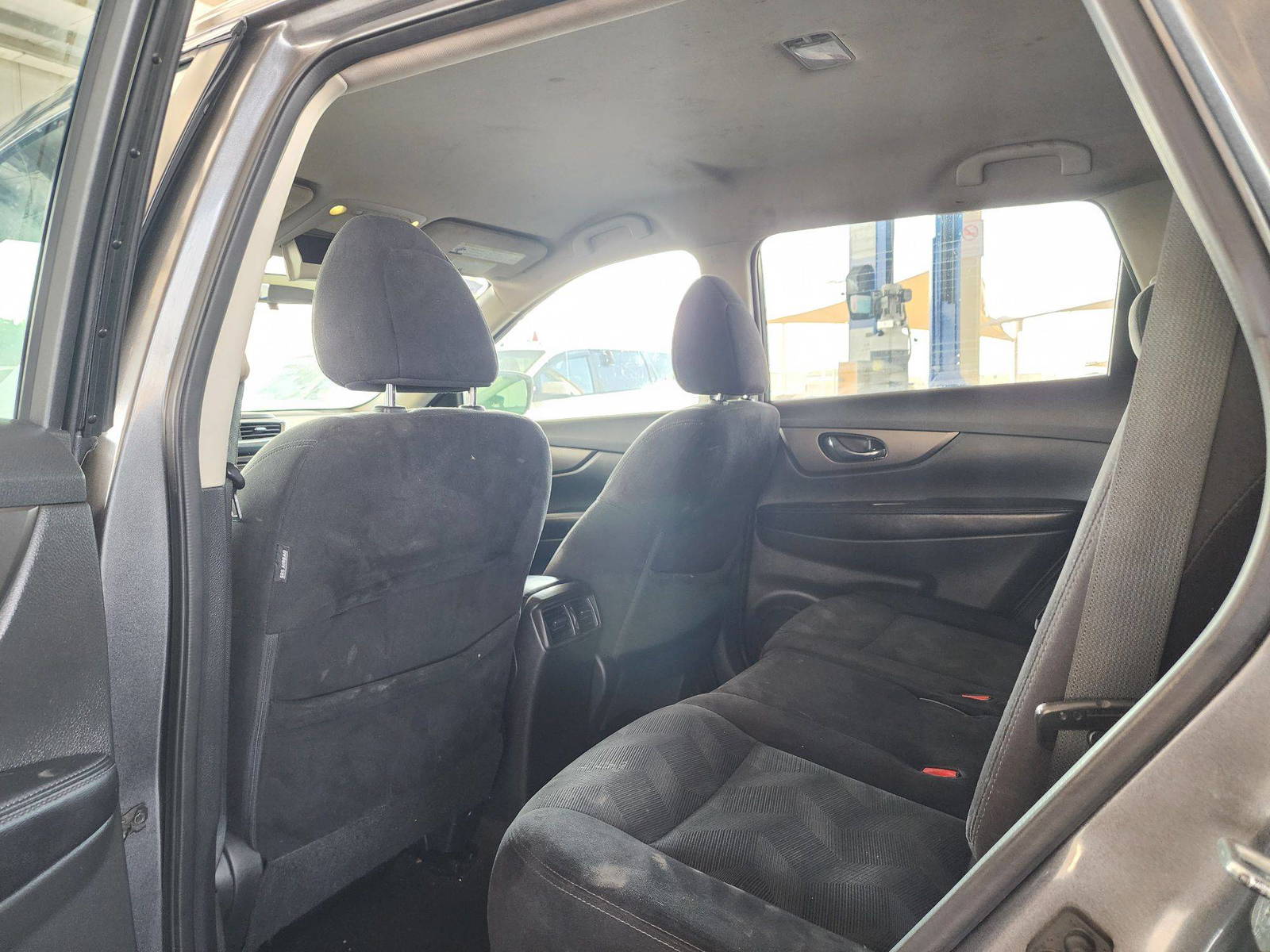 2015 NISSAN ROGUE — 123221 Miles — Lot 56336604 — Souq - Marhaba Auctions Used Cars - Image 6
