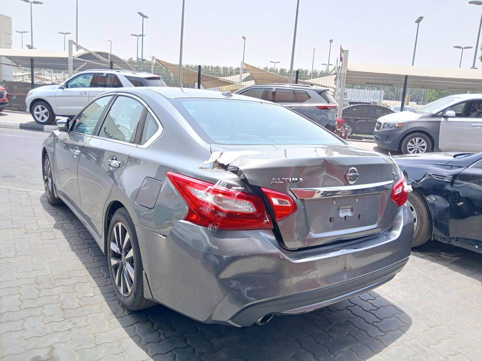 2016 NISSAN ALTIMA — 174195 KM — Lot 48550415 — Souq - Marhaba Auctions Used Cars - Image 5