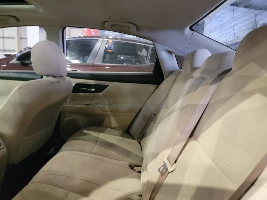 2015 NISSAN ALTIMA — 247876 Miles — Lot FC103524 — Main - Marhaba Auctions Used Cars - Image 8
