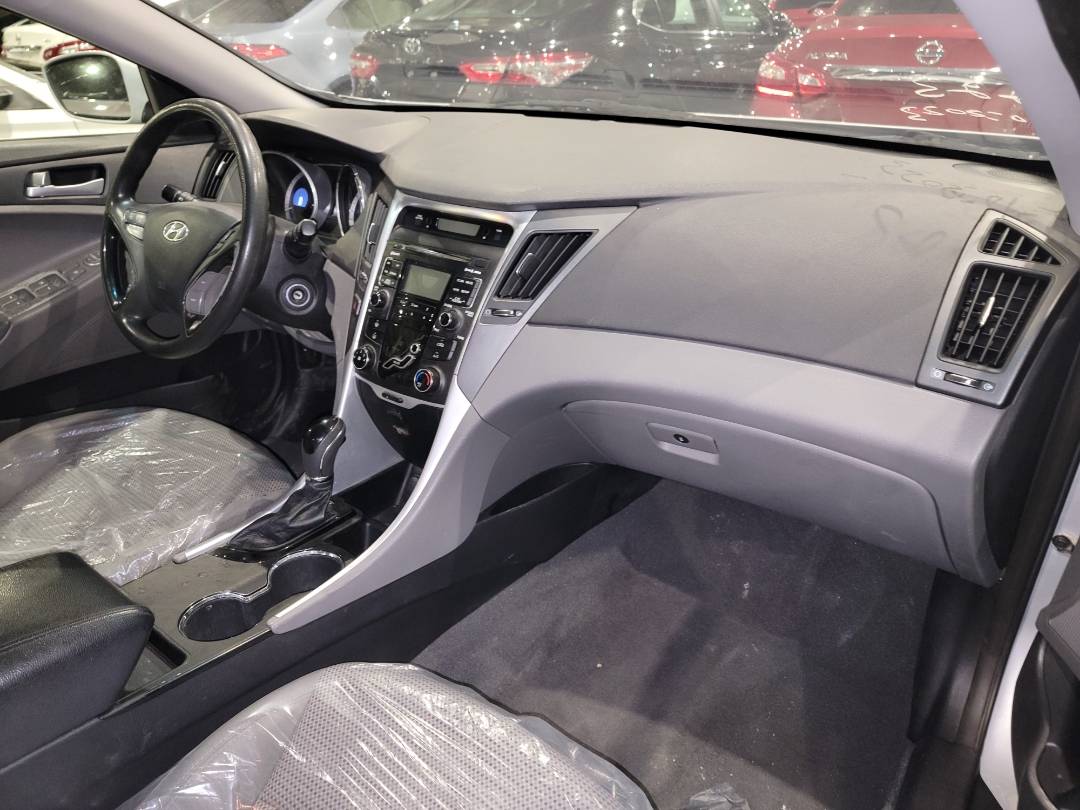 2011 HYUNDAI SONATA — 205280 Miles — Lot H007316 - Marhaba Auctions Used Cars - Image 6