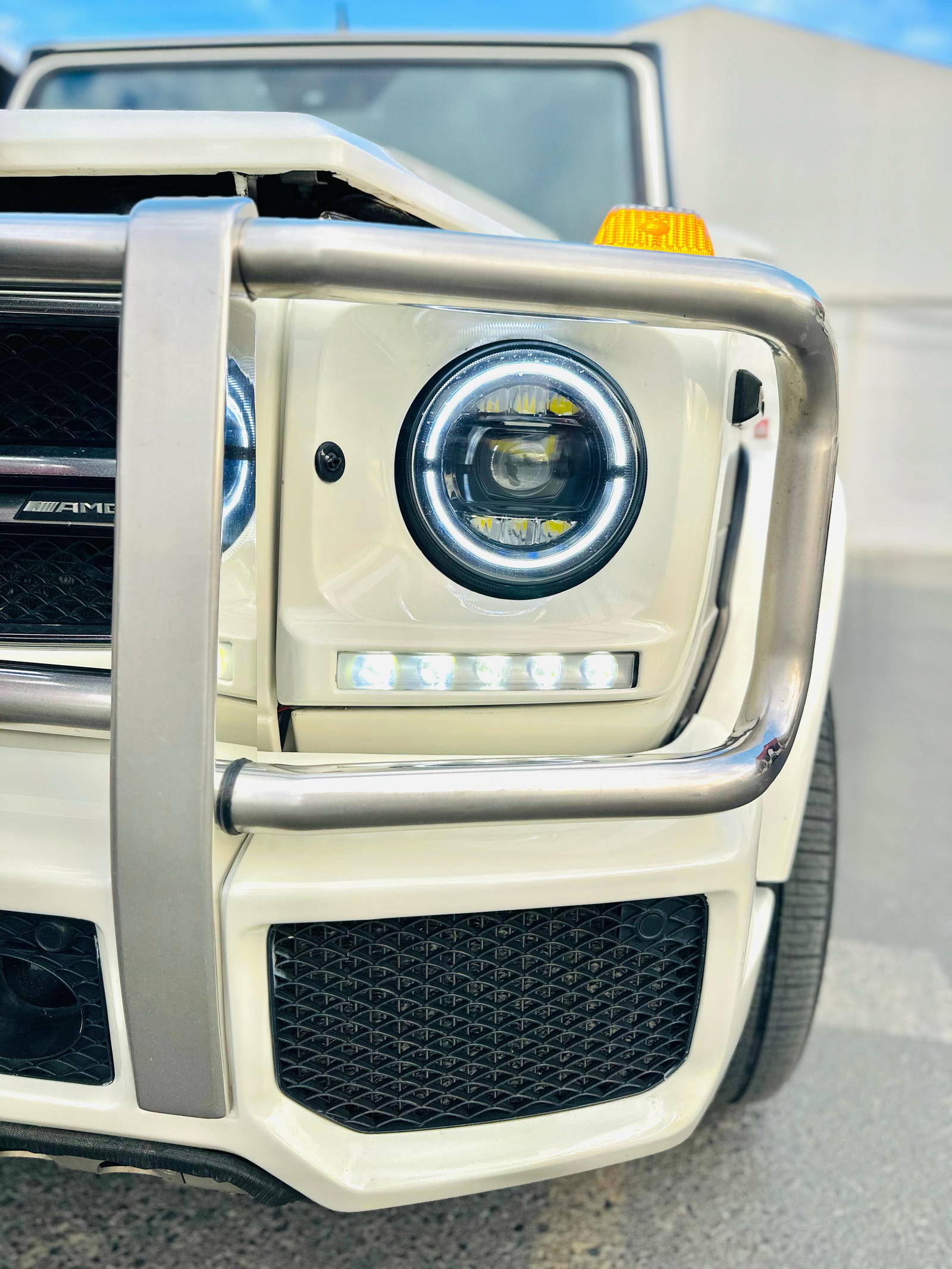2011 MERCEDES BENZ G55 — 285222 KM — Lot X187103 — Souq - Marhaba Auctions Used Cars - Image 15