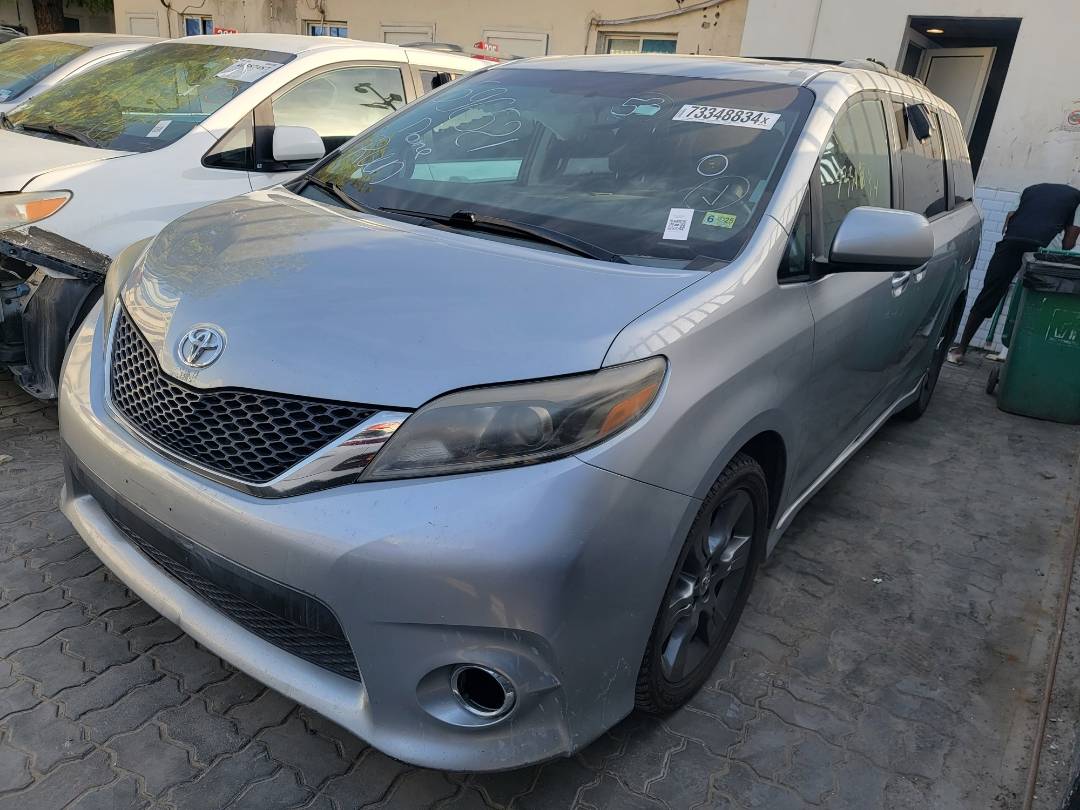 2015 TOYOTA SIENNA — 267064 Miles — Lot FS596521 — Main - Marhaba Auctions Used Cars - Image 3
