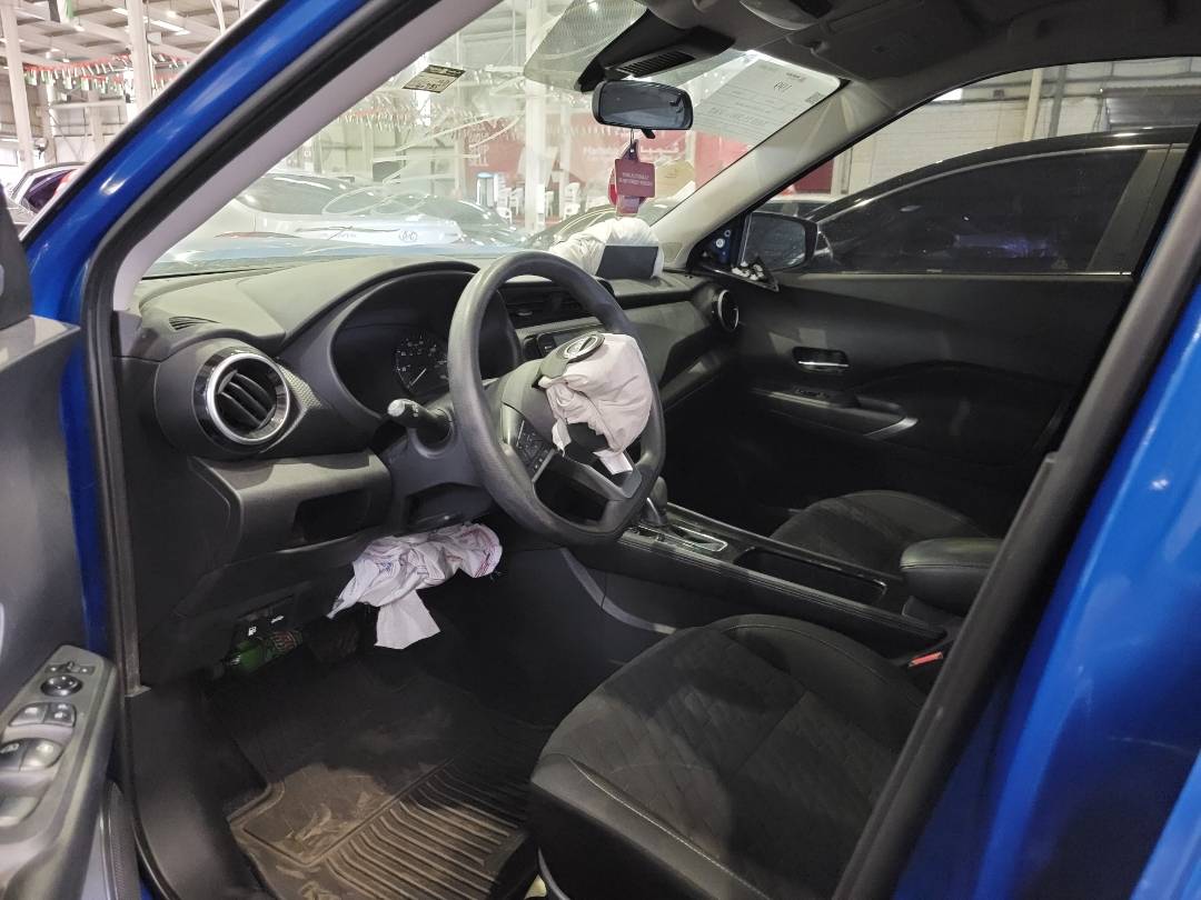 2023 NISSAN KICKS — 40785 Miles — Lot 8PL484240 — Souq - Marhaba Auctions Used Cars - Image 6