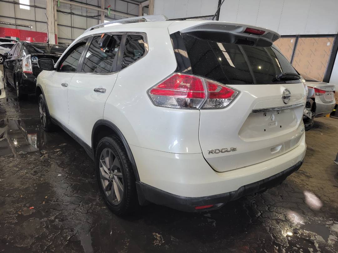 NISSAN ROGUE 2016 - Marhaba Auction Used Cars - Image 5