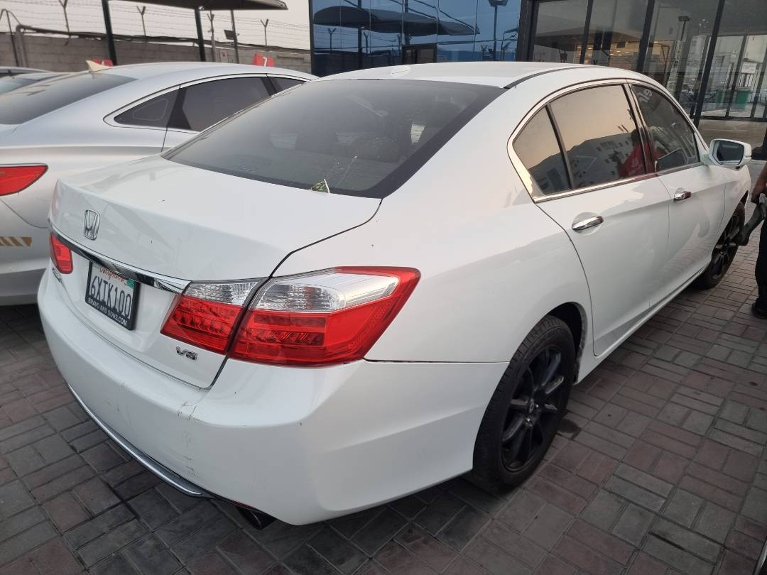 HONDA ACCORD 2013 - Marhaba Auction Used Cars - Image 4