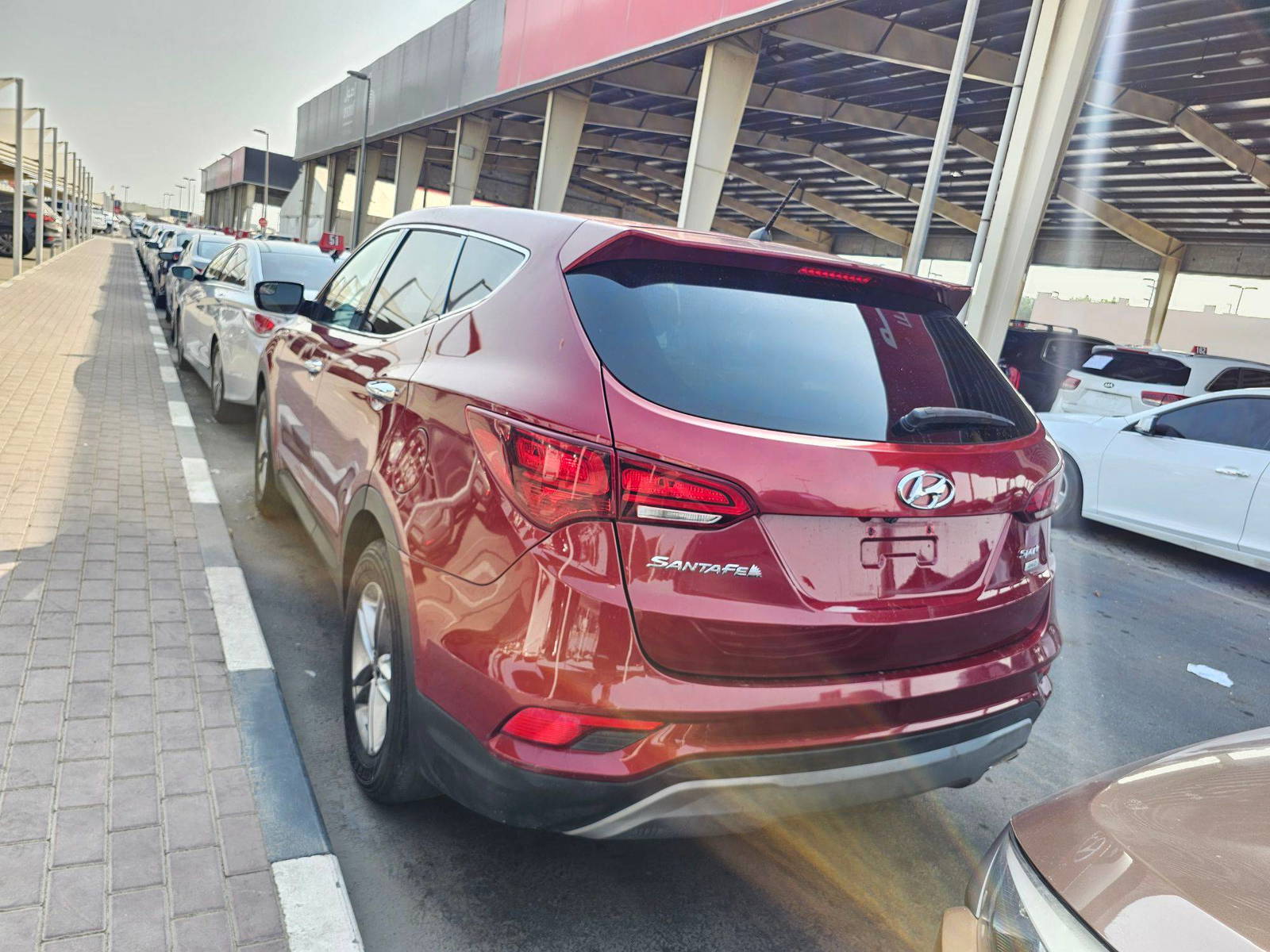 2018 HYUNDAI SANTA FE SPORT — 87388 Miles — Lot 6JG541035 — Souq - Marhaba Auctions Used Cars - Image 3