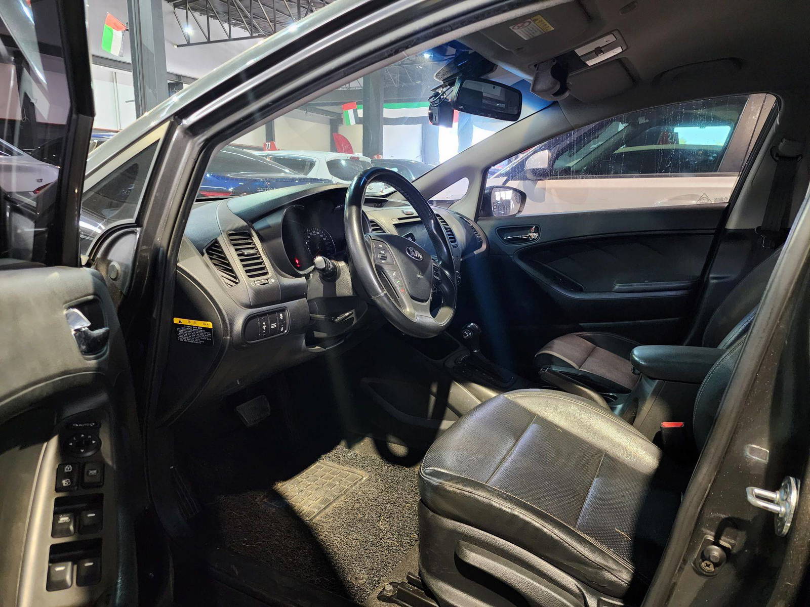 2013 KIA K3 — 143128 KM — Lot 075874 — Al Quoz - Marhaba Auctions Used Cars - Image 9
