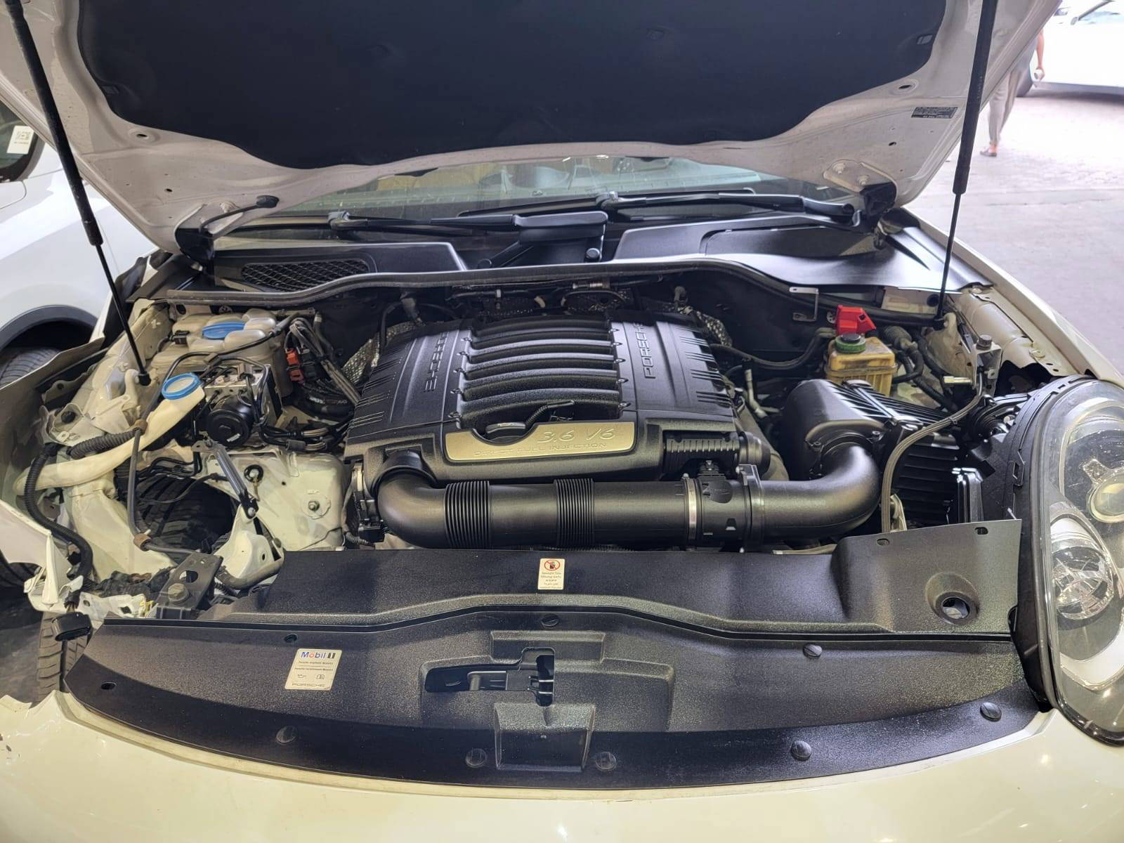 PORSCHE Cayenne 2017 - Marhaba Auction Used Cars - Image 14