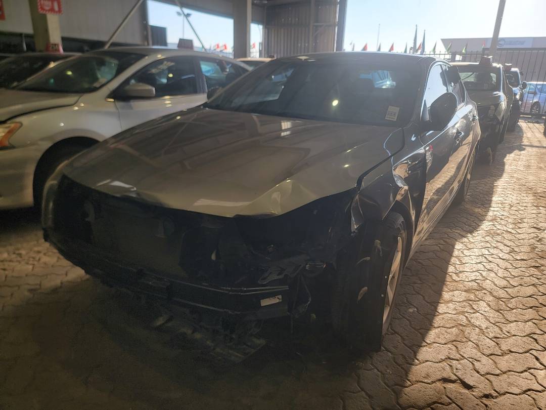 2015 KIA OPTIMA — 285507 Miles — Lot 63053244 — Main - Marhaba Auctions Used Cars - Image 4