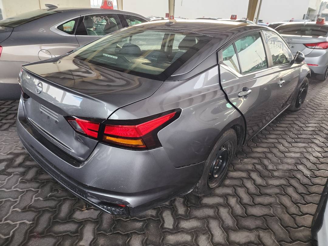 2019 NISSAN ALTIMA — 108225 Miles — Lot 37713041 - Marhaba Auctions Used Cars - Image 8
