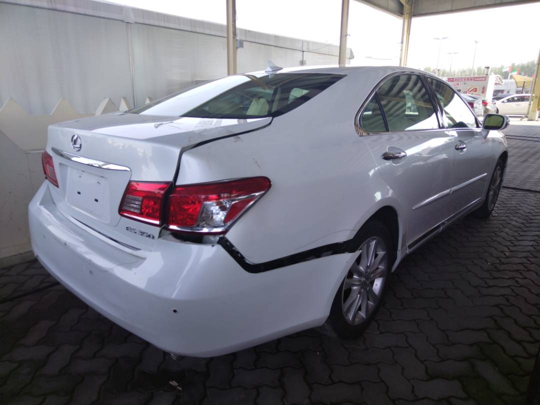 2011 LEXUS ES 350 — 213010 Miles — Lot 37436497 - Marhaba Auctions Used Cars - Image 3