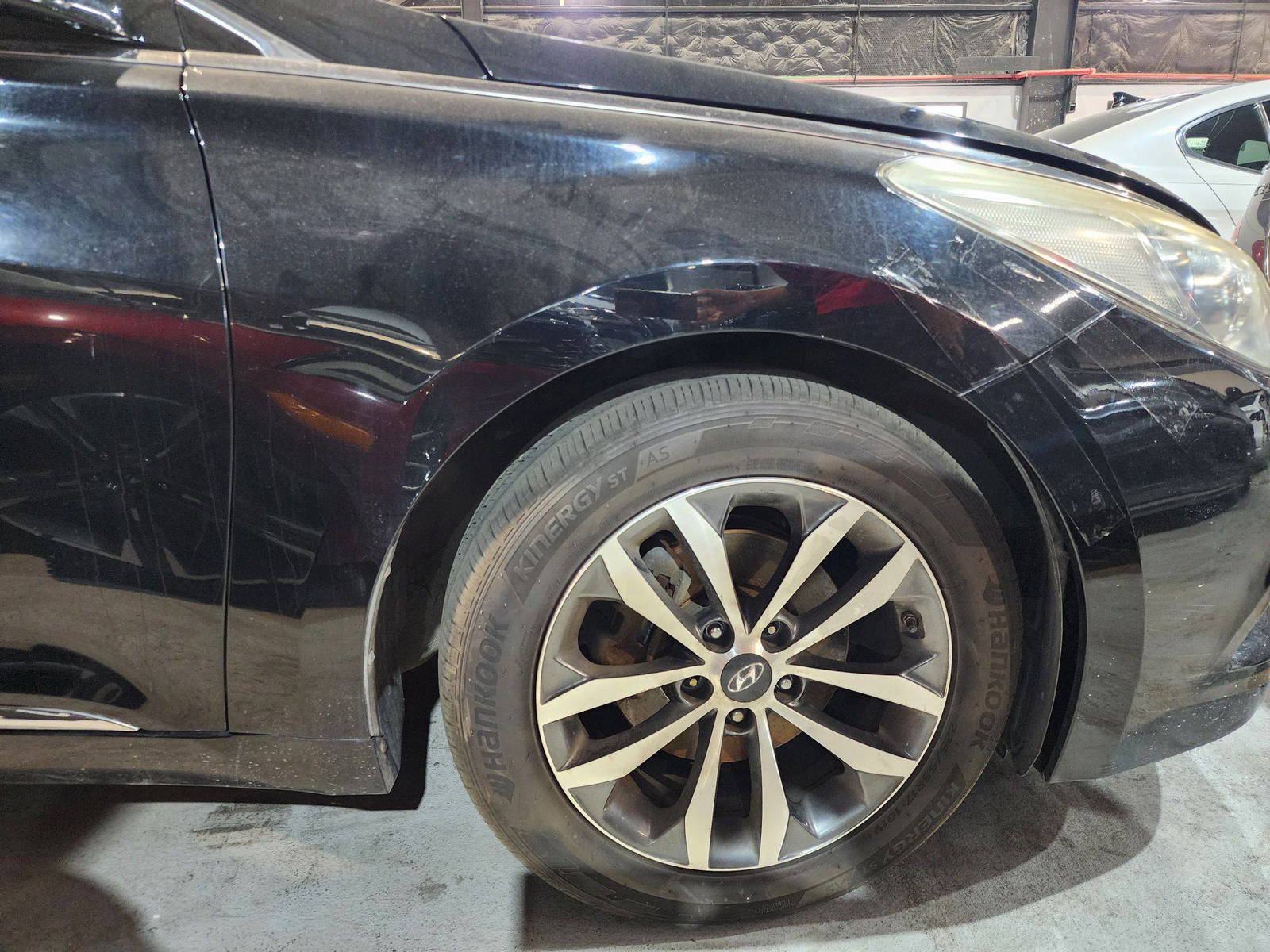 2012 HYUNDAI GRANDEUR — 178750 KM — Lot 099441 — Ind. 12 - Marhaba Auctions Used Cars - Image 11