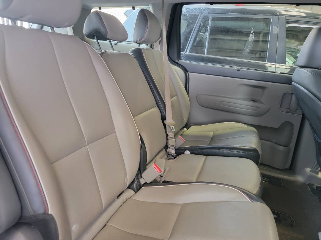 2018 KIA SEDONA — 84873 Miles — Lot 43390264 — Main - Marhaba Auctions Used Cars - Image 5