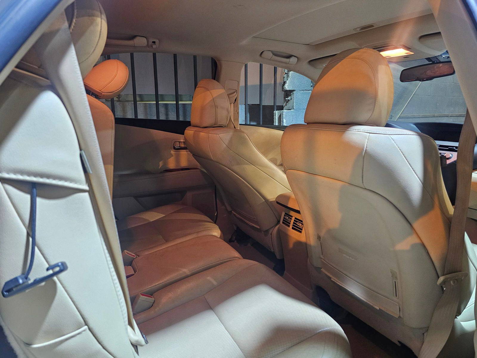 2011 LEXUS RX 350 — 212138 Miles — Lot 00000 — Ind. 12 - Marhaba Auctions Used Cars - Image 6