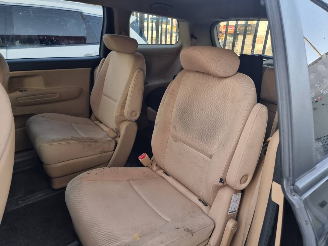 KIA SEDONA 2015 - Marhaba Auction Used Cars - Image 6
