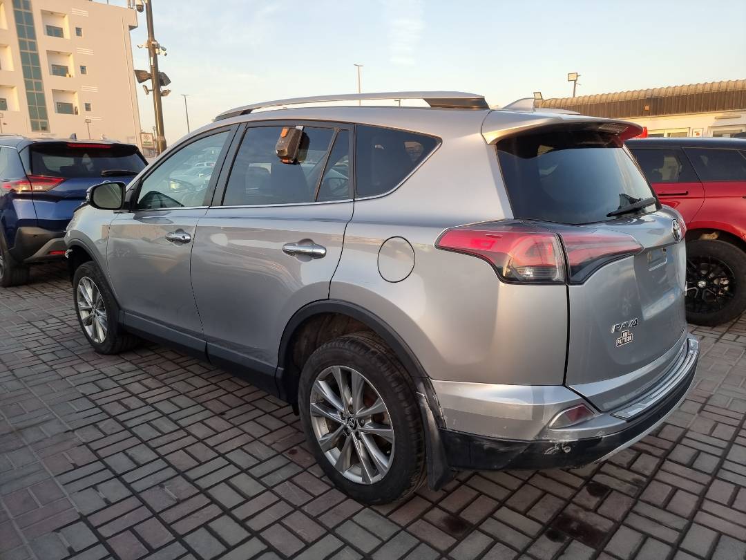2016 TOYOTA RAV4 — 143811 KM — Lot 53387464 — Main - Marhaba Auctions Used Cars - Image 3