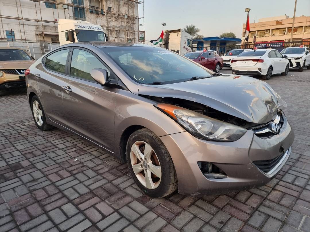 2012 HYUNDAI ELANTRA — 172547 Miles — Lot 214587 — Ind. 12 - Marhaba Auctions Used Cars - Image 4