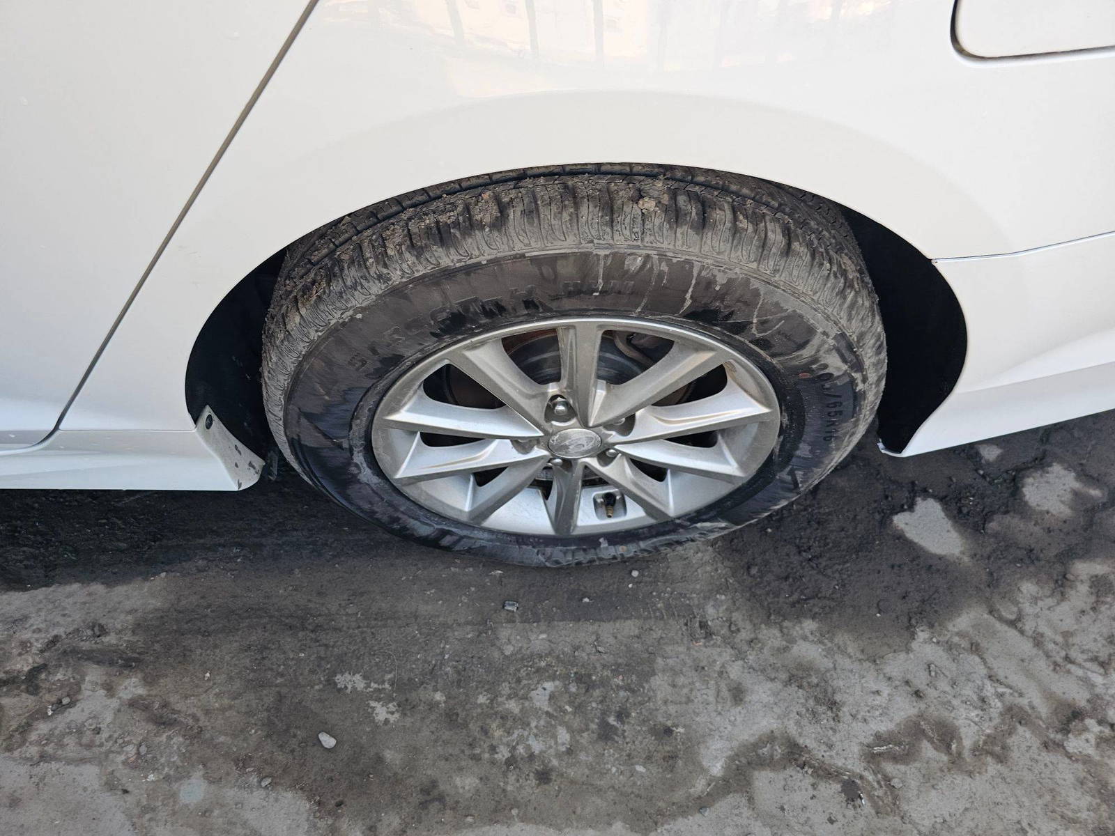 HYUNDAI SONATA 2018 - Marhaba Auction Used Cars - Image 6