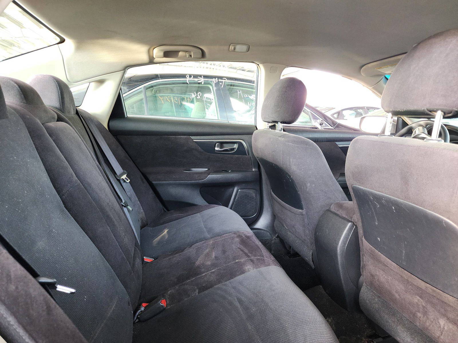 2013 NISSAN ALTIMA — 143921 Miles — Lot 41717724 — Souq - Marhaba Auctions Used Cars - Image 4