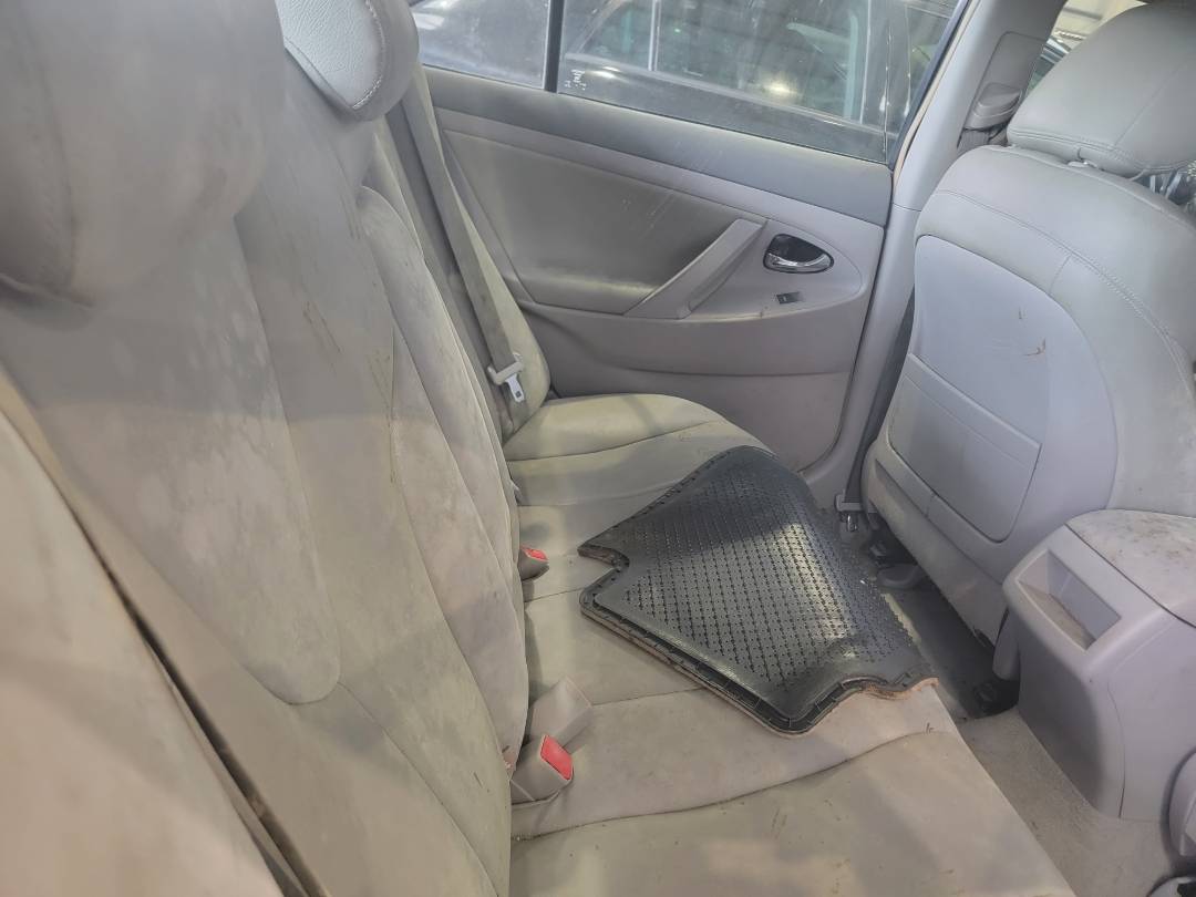 2010 TOYOTA CAMRY — 286863 Miles — Lot 74495913 - Marhaba Auctions Used Cars - Image 9
