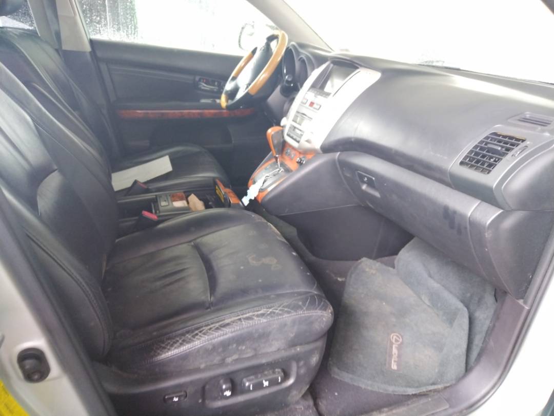 2006 LEXUS RX 330 — 219754 Miles — Lot X6C101981 - Marhaba Auctions Used Cars - Image 4