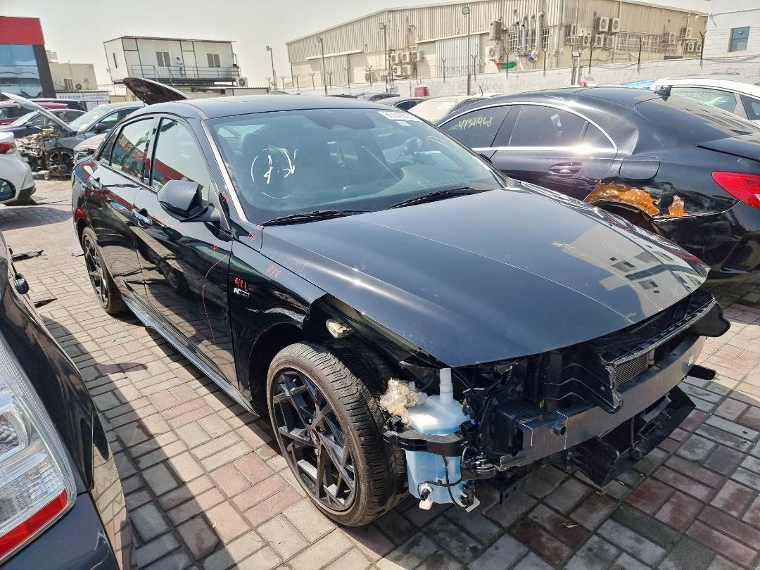 2025 HYUNDAI ELANTRA — 1185 KM — Lot 125478 — Al Surrah - Marhaba Auctions Used Cars - Image 4