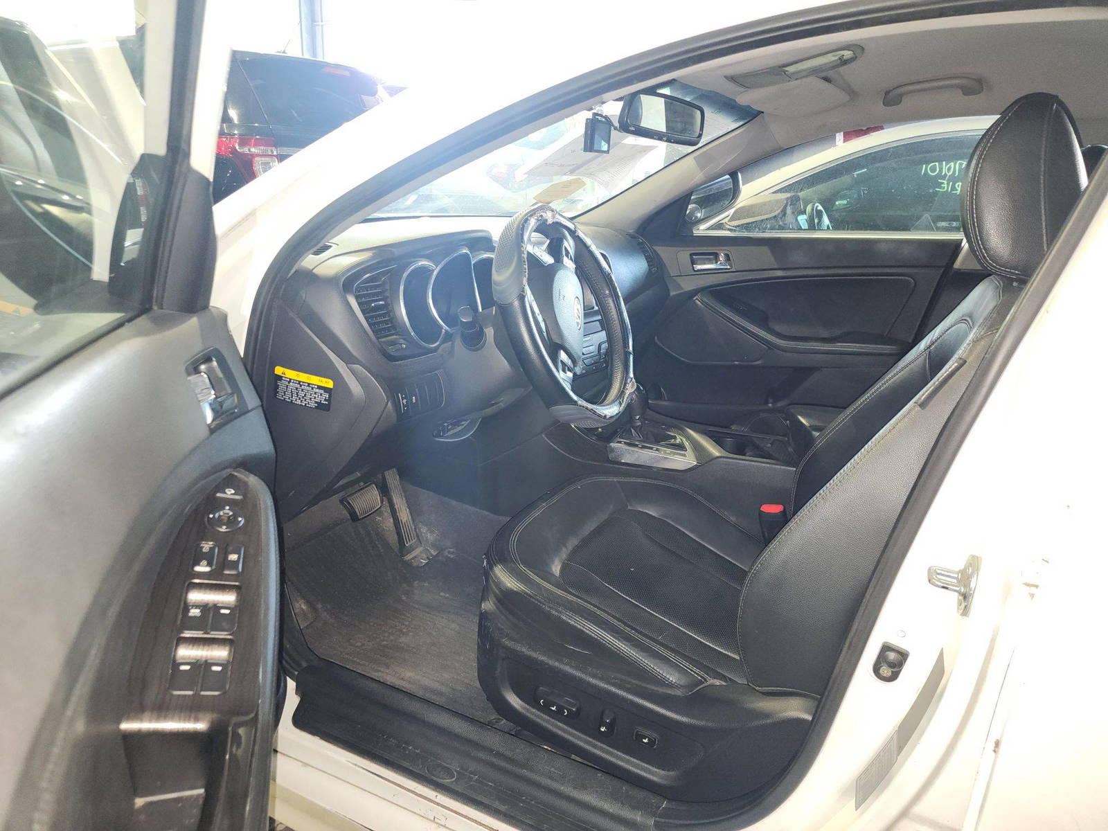 KIA K5 2011 - Marhaba Auction Used Cars - Image 9