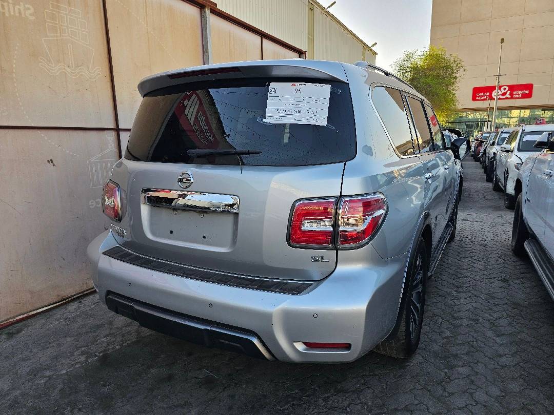 NISSAN ARMADA
