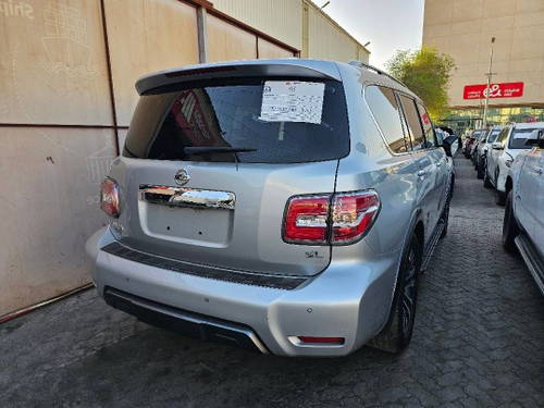NISSAN ARMADA