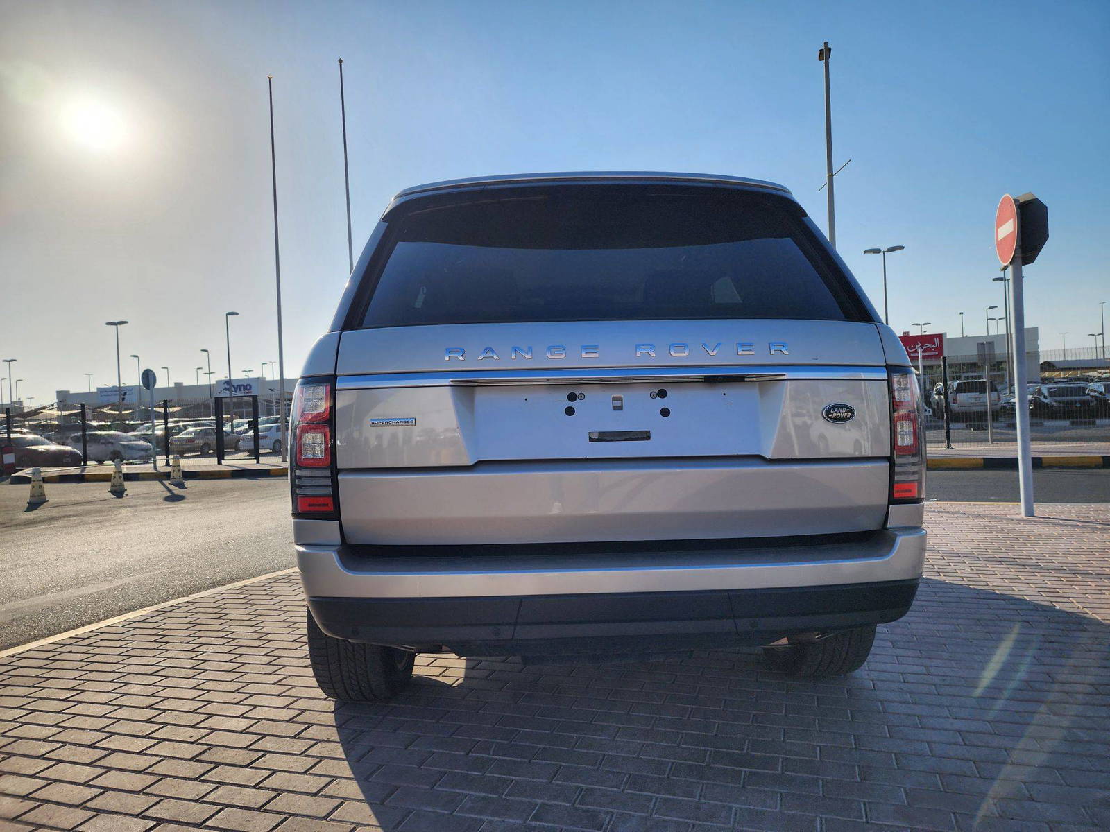 2015 LAND ROVER RANGE ROVER SUPERCHARGED — 108113 KM — Lot 48539763 — Main - Marhaba Auctions Used Cars - Image 13