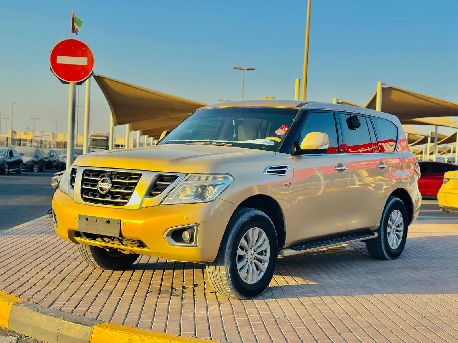 2014 NISSAN PATROL — 392363 KM — Lot 2Y0E9076798 — Main - Marhaba Auctions Used Cars - Image 4