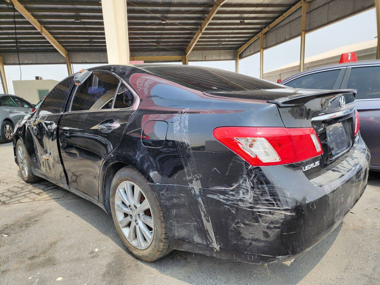 2007 LEXUS ES 350 — 260562 Miles — Lot 72017748 — Souq - Marhaba Auctions Used Cars - Image 3