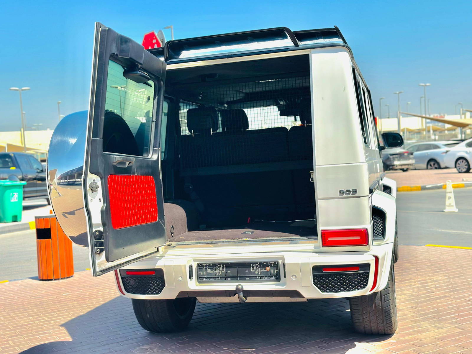 2014 MERCEDES BENZ G 63 AMG — 230516 KM — Lot F3EX219174 — Souq - Marhaba Auctions Used Cars - Image 12