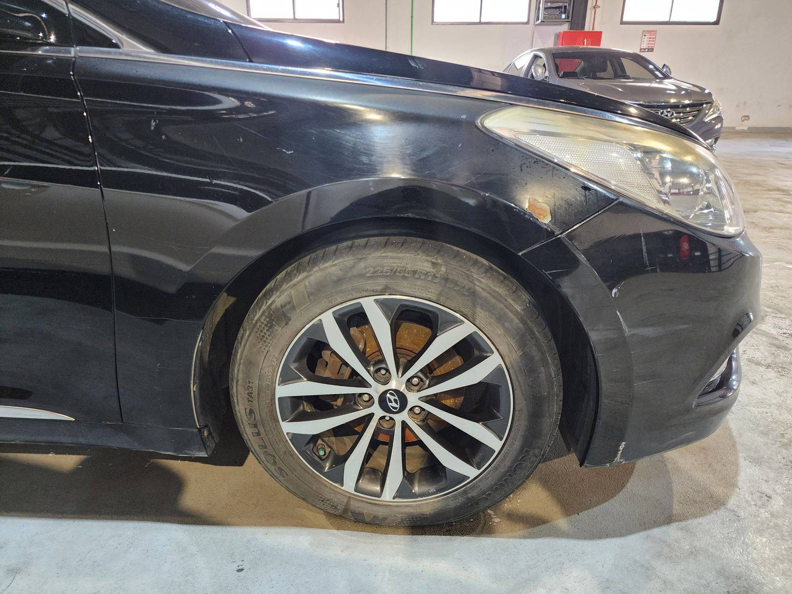 2011 HYUNDAI GRANDEUR — 87074 KM — Lot 033763 — Main - Marhaba Auctions Used Cars - Image 12