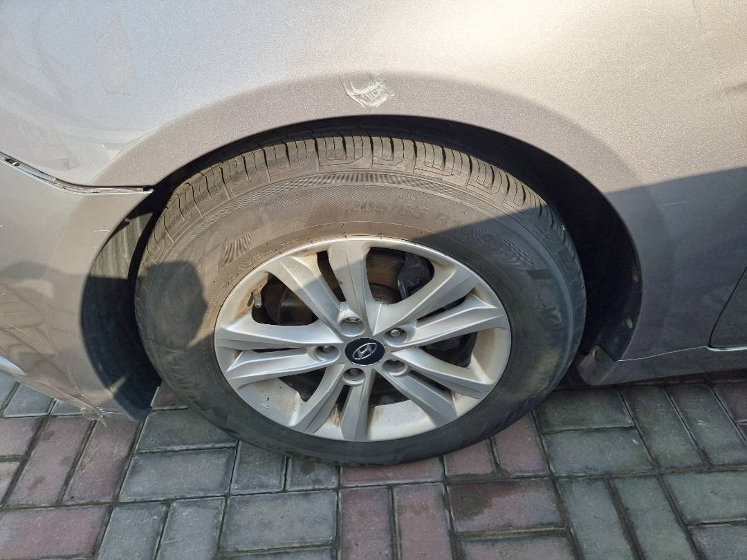 2012 HYUNDAI SONATA — 250764 KM — Lot 395206 — Souq - Marhaba Auctions Used Cars - Image 10