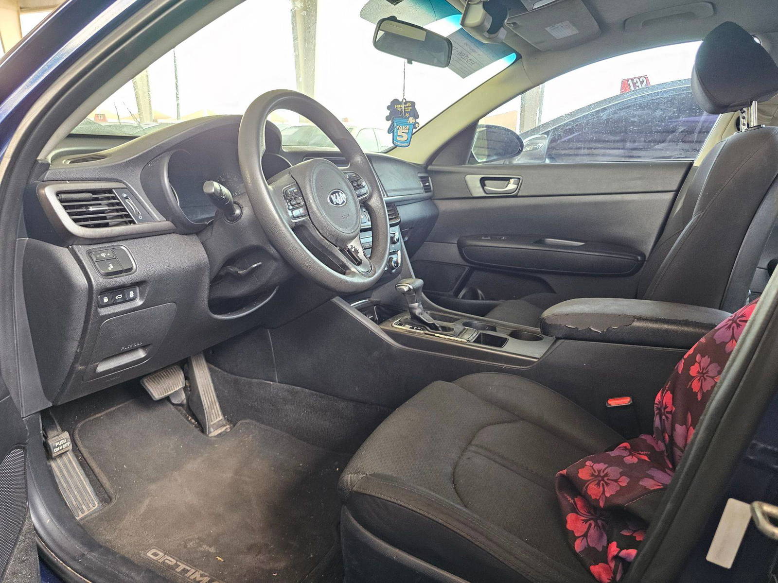 2018 KIA OPTIMA — 171442 Miles — Lot 752110 — Souq - Marhaba Auctions Used Cars - Image 8