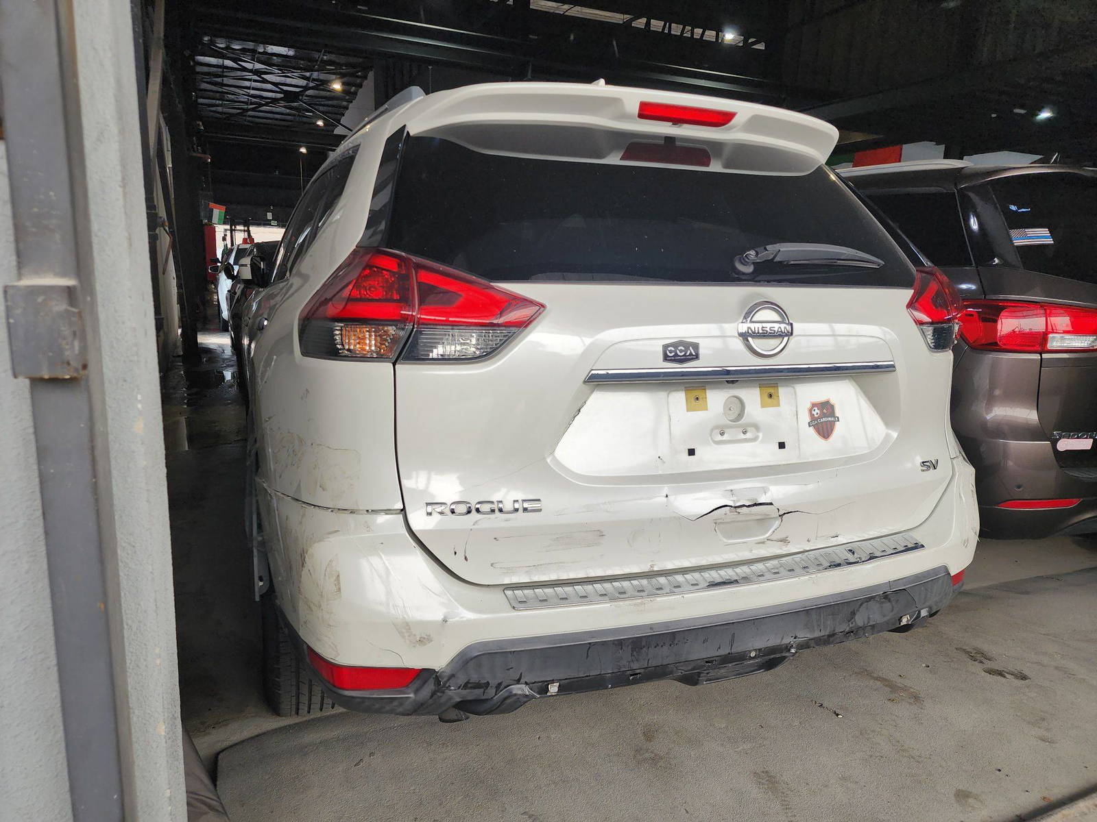 2018 NISSAN ROGUE — 121040 Miles — Lot 43139906 — Souq - Marhaba Auctions Used Cars - Image 6