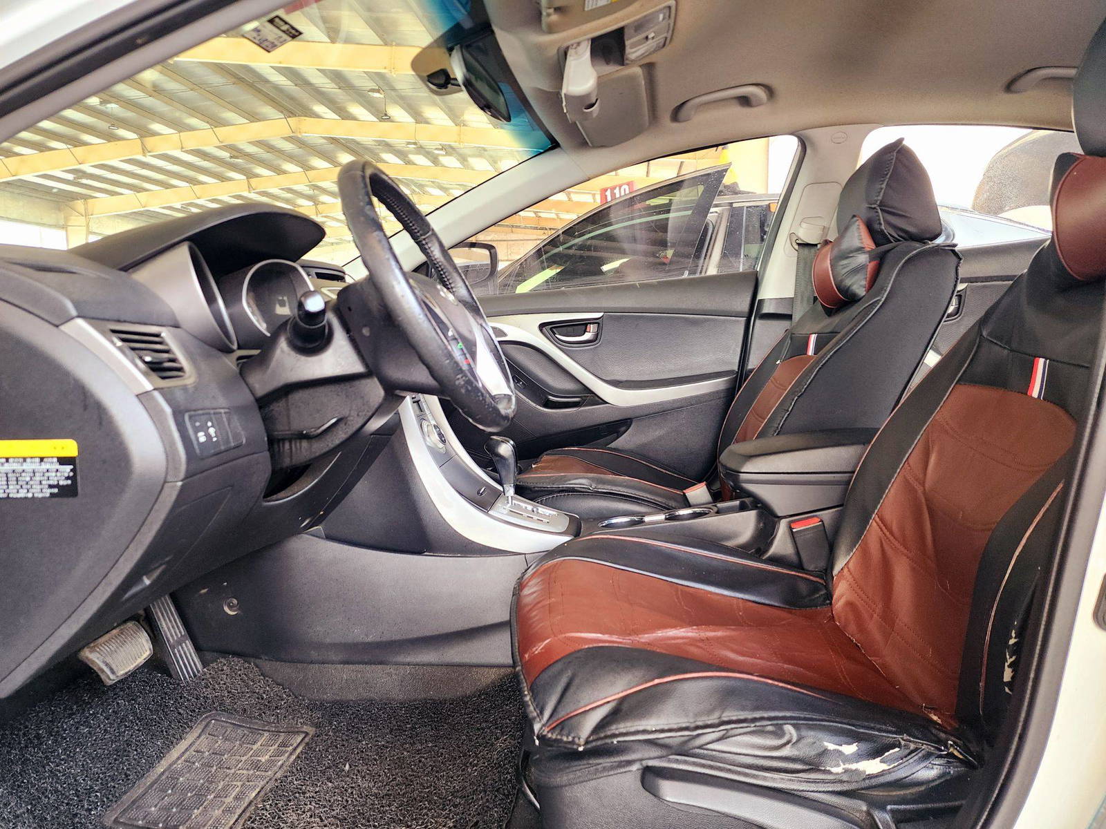 HYUNDAI AVANTE 2012 - Marhaba Auction Used Cars - Image 8