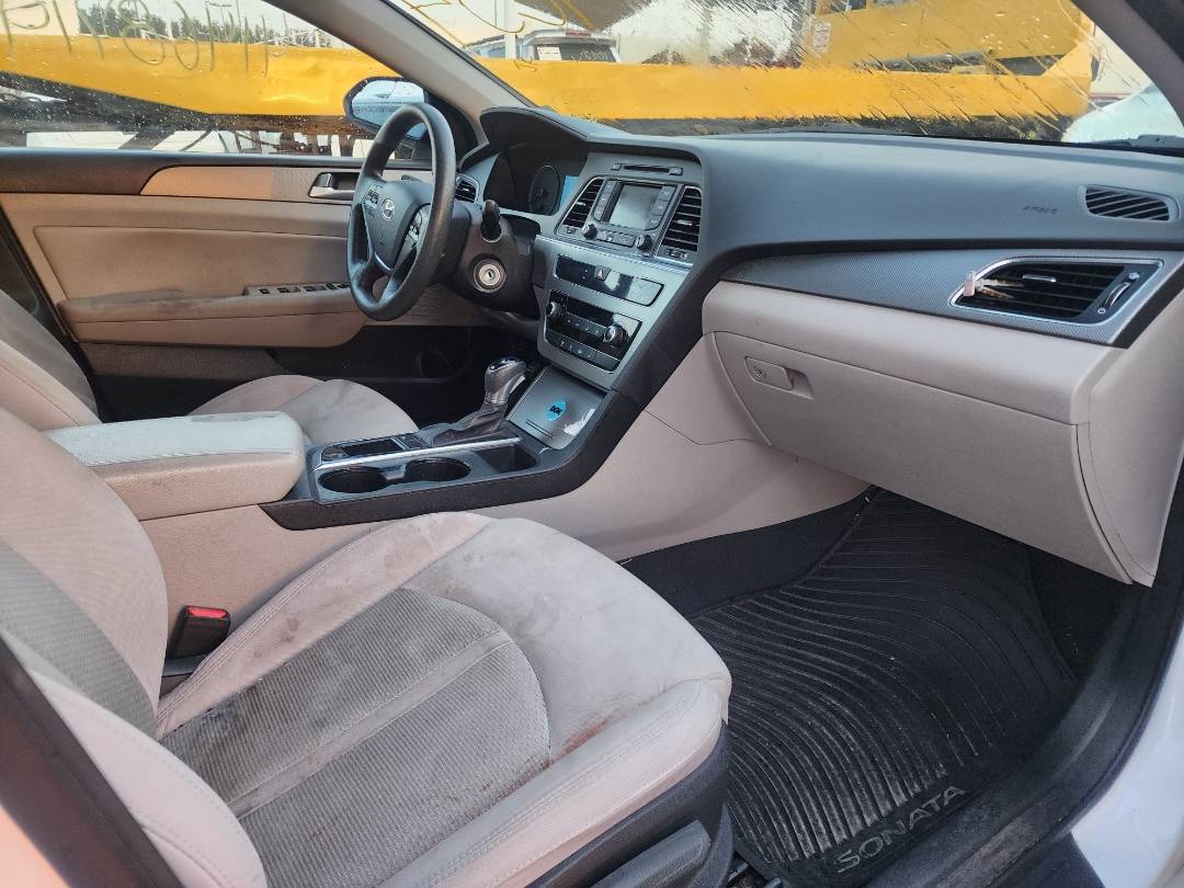 2015 HYUNDAI SONATA — 131753 Miles — Lot 209254 — Souq - Marhaba Auctions Used Cars - Image 5