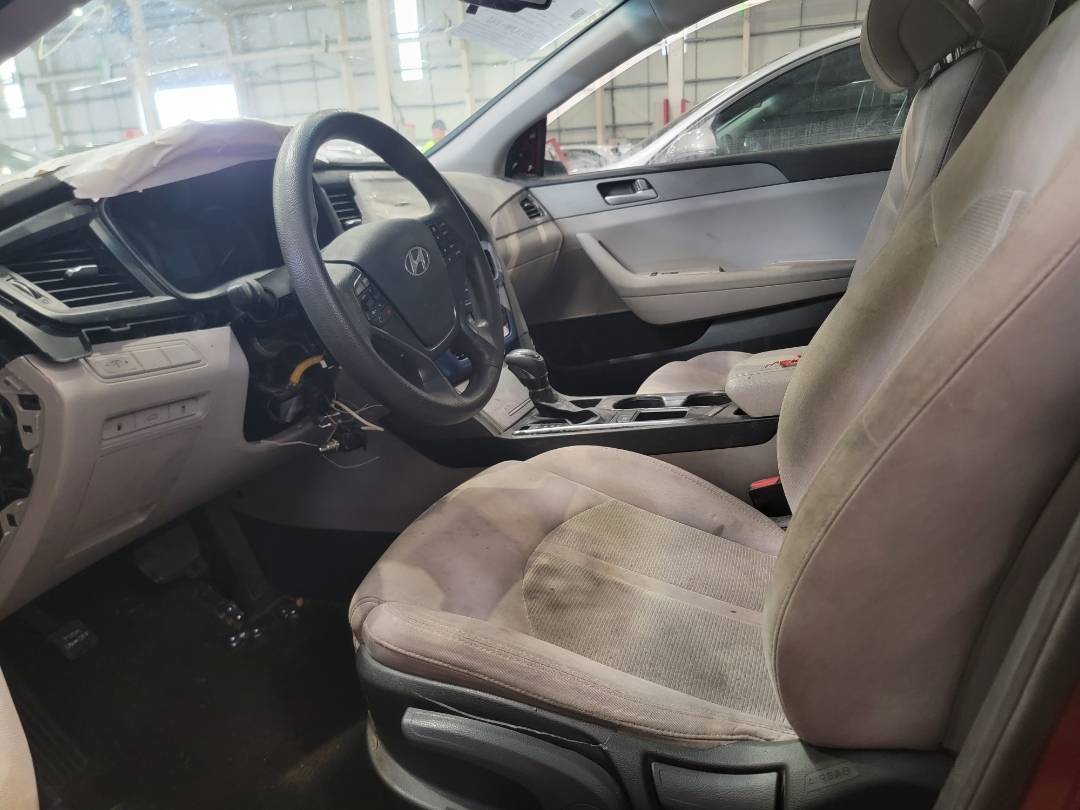 2016 HYUNDAI SONATA — 183432 Miles — Lot 79040743 — Souq - Marhaba Auctions Used Cars - Image 7