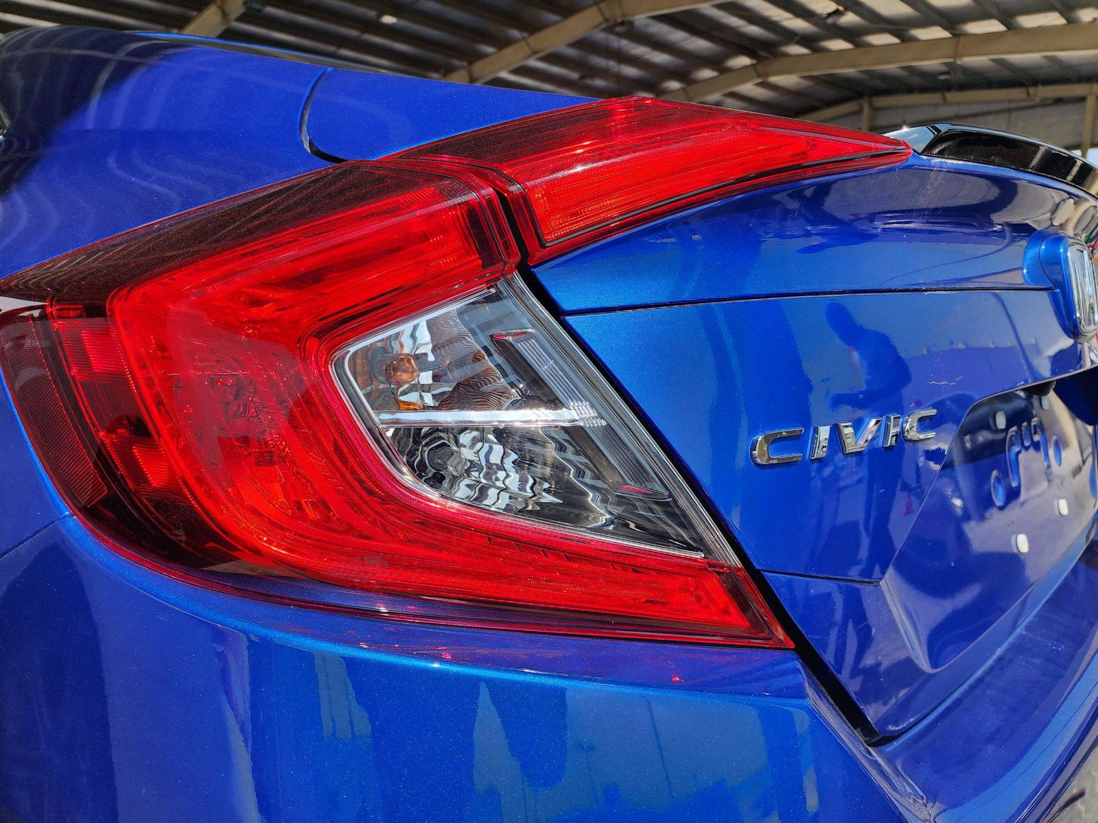 2019 HONDA CIVIC SPORT — 101563 Miles — Lot 73548863 - Marhaba Auctions Used Cars - Image 10