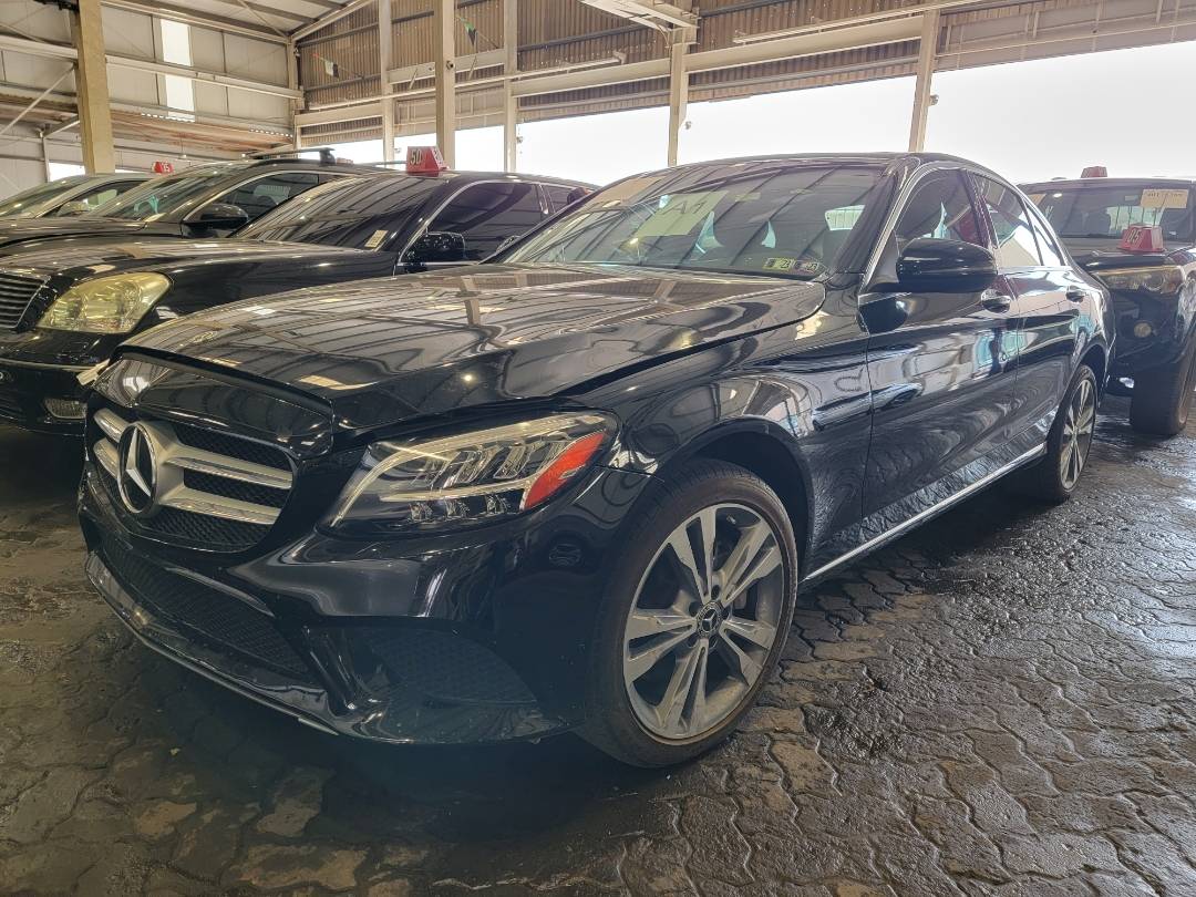 2020 MERCEDES BENZ C300 — 32113 Miles — Lot R564545 — Main - Marhaba Auctions Used Cars - Image 5