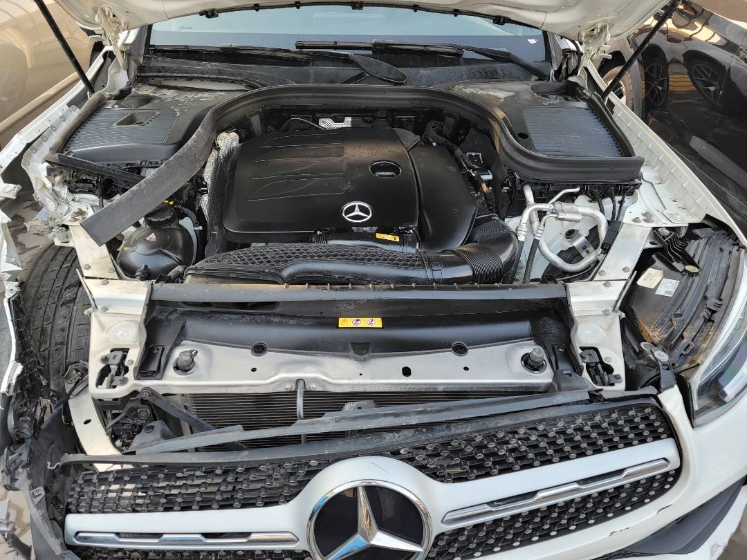 2020 MERCEDES BENZ GLC-300 — 25819 Miles — Lot 1LF739931 — Main - Marhaba Auctions Used Cars - Image 12