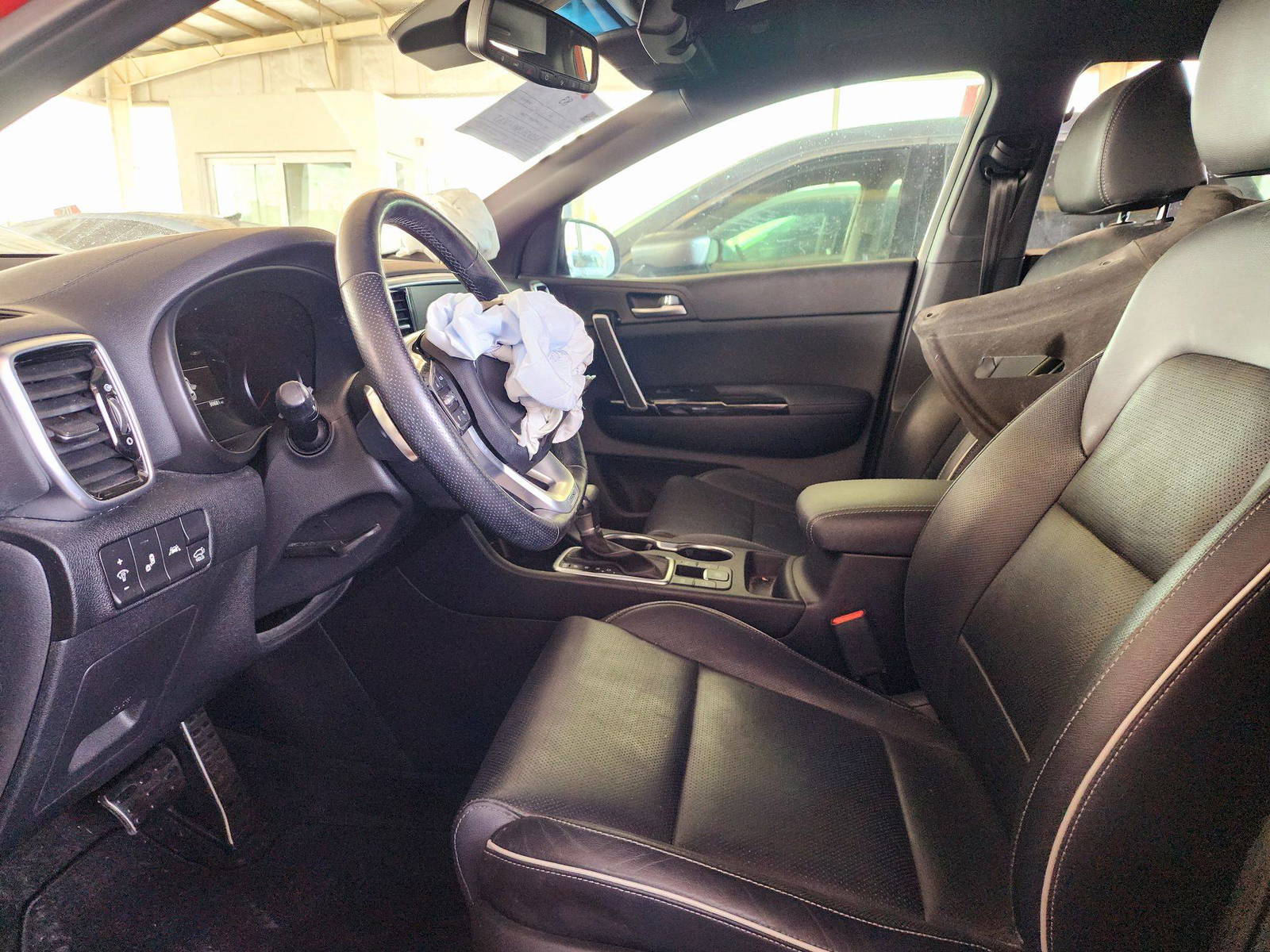 2020 KIA SPORTAGE — 30681 Miles — Lot 0L7722668 — Souq - Marhaba Auctions Used Cars - Image 7
