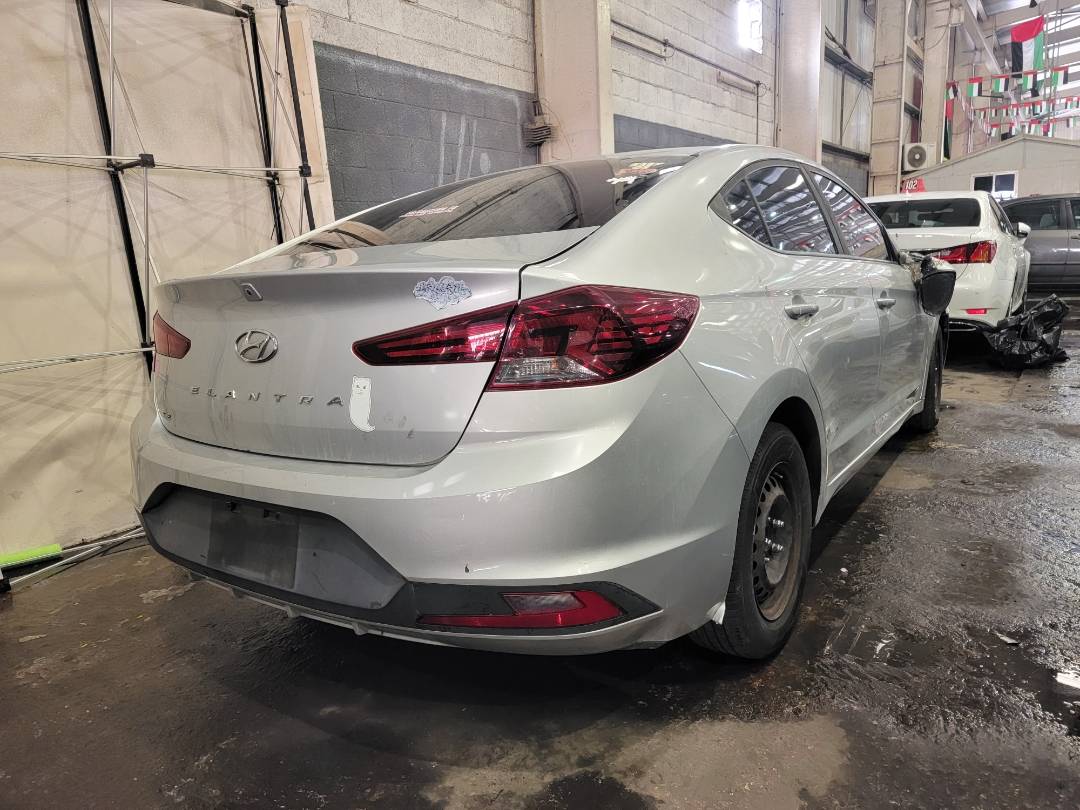 2019 HYUNDAI ELANTRA — 92204 Miles — Lot 60924604 — Main - Marhaba Auctions Used Cars - Image 3