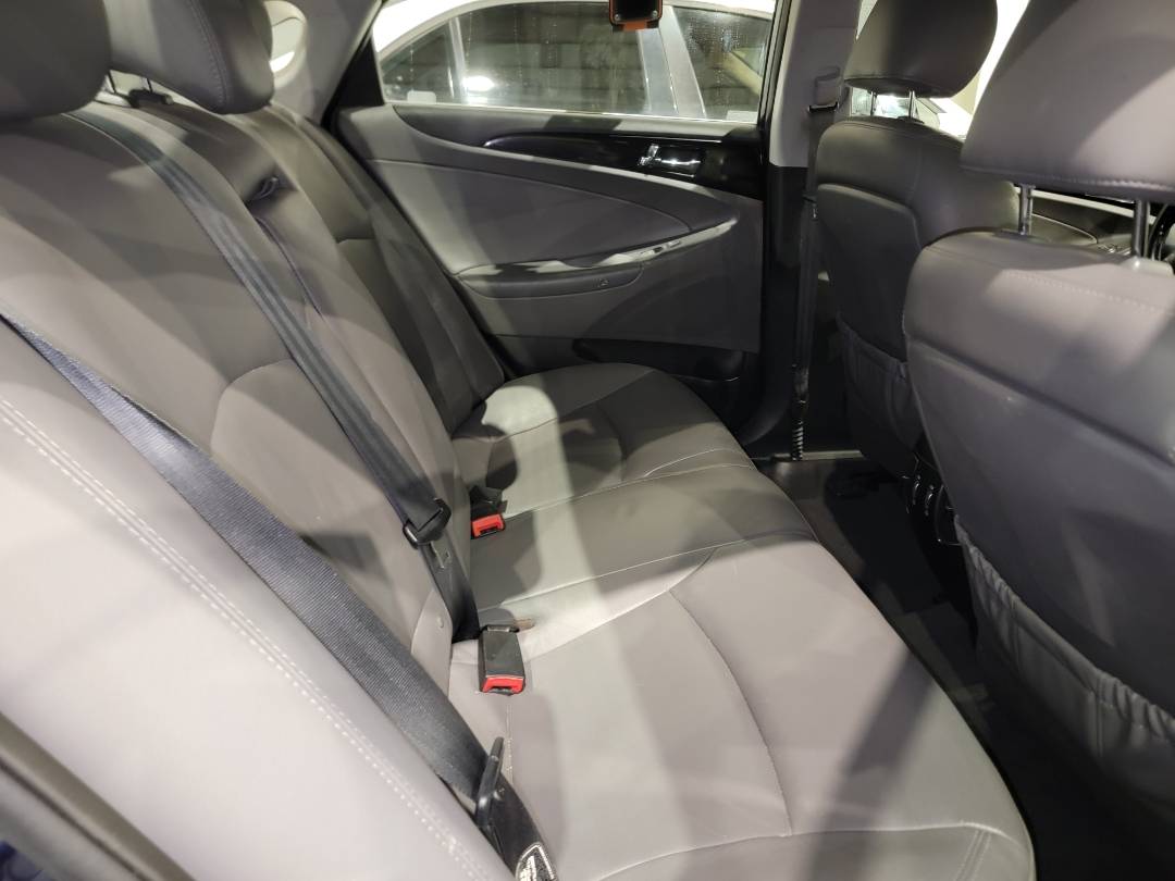 2012 HYUNDAI SONATA — 177664 Miles — Lot H472928 - Marhaba Auctions Used Cars - Image 5