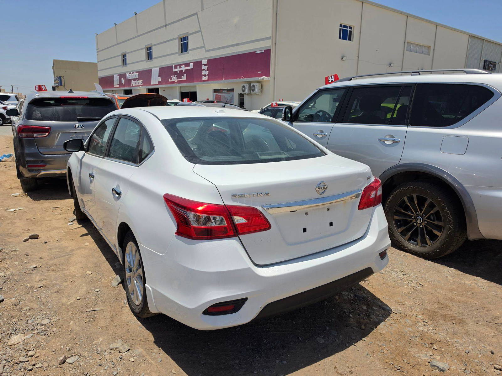 NISSAN SENTRA 2018 - Marhaba Auction Used Cars - Image 4